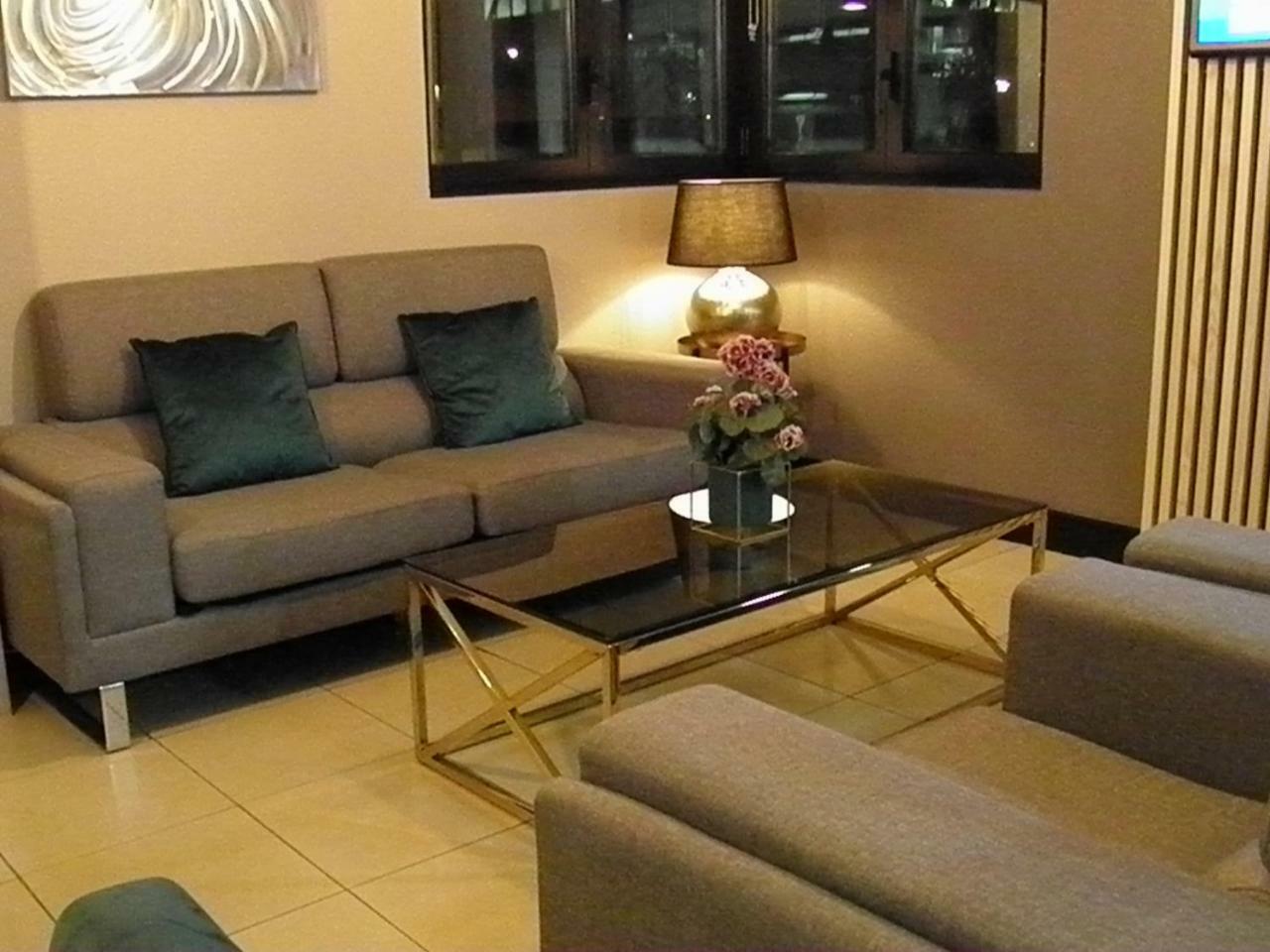 Euro Hotel Paris Créteil Eksteriør billede